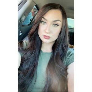 Meet your Posher, Mallorie